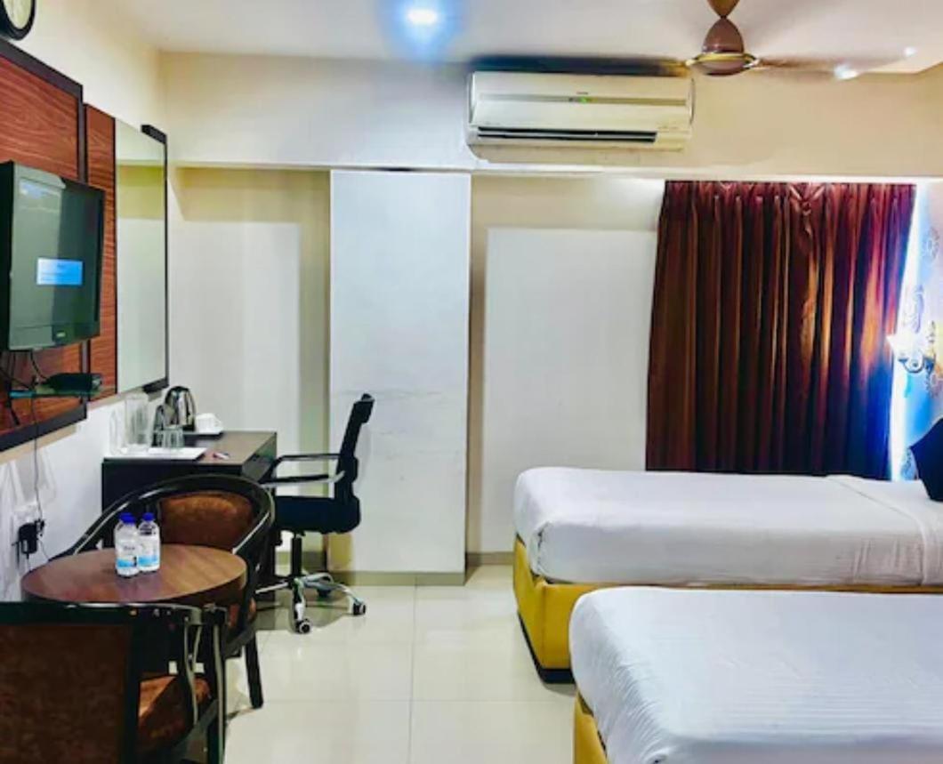 Hotel Sitara Grand L.B. Nagar Hyderabad Exteriör bild